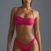 Oh Polly Badkläder: HOTFIX Edition Dekorerade V-formade bikinibyxor med hög benöppning i färgen Raspberry Sorbet Oh Polly Badkläder: HOTFIX Edition Dekorerade V-formade bikinibyxor med hög benöppning i färgen Raspberry Sorbet