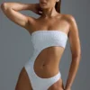 Oh Polly Swim: HOTFIX Edition Embellished Cut-Out Cheeky One-Piece Baddräkt i vitt Oh Polly Swim: HOTFIX Edition Embellished Cut-Out Cheeky One-Piece Baddräkt i vitt