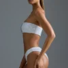 Oh Polly Swim: HOTFIX Edition Embellished Cut-Out Cheeky One-Piece Baddräkt i vitt Oh Polly Swim: HOTFIX Edition Embellished Cut-Out Cheeky One-Piece Baddräkt i vitt