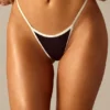 Old Money triangel-stringbikinibyxor i svart Old Money triangel-stringbikinibyxor i svart