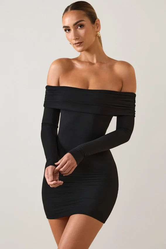 Oriana Modal Off-Shoulder Miniklänning i Svart Oriana Modal Off-Shoulder Miniklänning i Svart