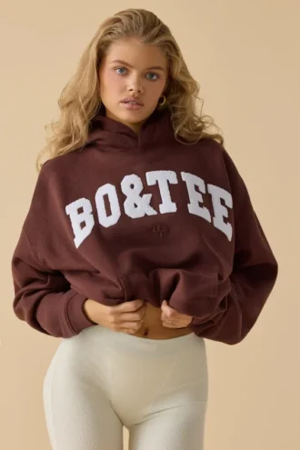 Oversized hoodie i mahogny Oversized hoodie i mahogny