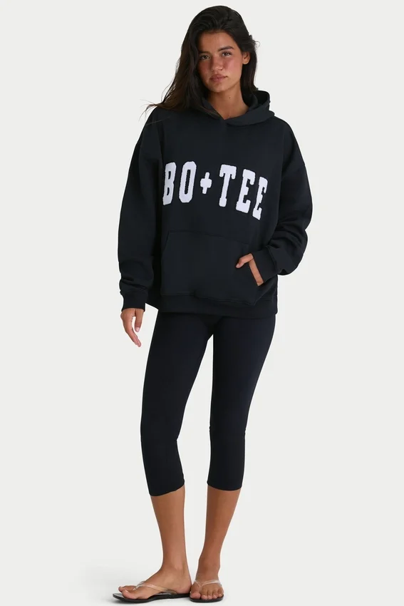 Oversized hoodie i svart Oversized hoodie i svart