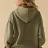 Oversized-tröja med huva i mjuk olivgrön Oversized-tröja med huva i mjuk olivgrön