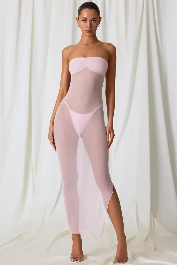 Papeete Ruched Bandeau Midi-klänning i mjukrosa Papeete Ruched Bandeau Midi-klänning i mjukrosa