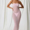 Papeete Ruched Bandeau Midi-klänning i mjukrosa Papeete Ruched Bandeau Midi-klänning i mjukrosa