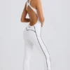 Petite Soft Active jumpsuit med öppen rygg i vitt Petite Soft Active jumpsuit med öppen rygg i vitt