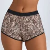 Praia minishorts i leopardmönster Praia minishorts i leopardmönster