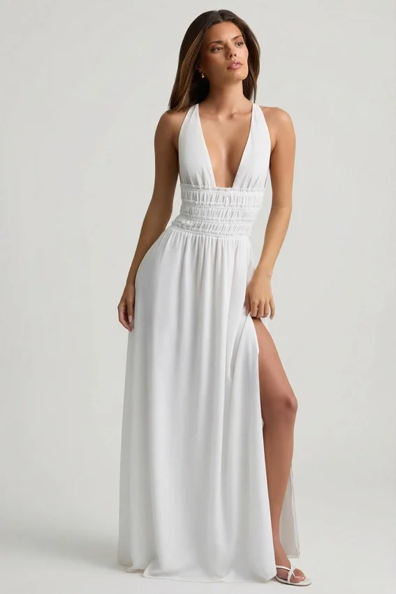 Pryana Plunge Cross-Back maxiklänning i vitt Pryana Plunge Cross-Back maxiklänning i vitt