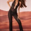 Ramona Jumpsuit med utsmyckad djup urringning i svart Ramona Jumpsuit med utsmyckad djup urringning i svart