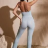 Ramona Petite Jumpsuit med utsmyckad djup urringning i Aqua Ramona Petite Jumpsuit med utsmyckad djup urringning i Aqua