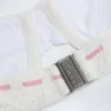 Ravello Broderie Anglaise balkett-bikinitopp med bygel i vitt Ravello Broderie Anglaise balkett-bikinitopp med bygel i vitt
