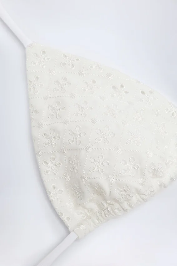 Recife Broderie Anglaise Triangel-bikinitopp i vitt Recife Broderie Anglaise Triangel-bikinitopp i vitt
