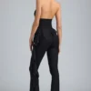 Reese Metallic Ruffle Low-Rise Flared Trousers i svart Reese Metallic Ruffle Low-Rise Flared Trousers i svart