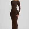 Regine Modal Ruched Backless Maxiklänning i chokladbrunt Regine Modal Ruched Backless Maxiklänning i chokladbrunt