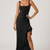 Robina Embellished Ruffle-Trim Corset Gown i svart Robina Embellished Ruffle-Trim Corset Gown i svart