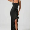 Robina Embellished Ruffle-Trim Corset Gown i svart Robina Embellished Ruffle-Trim Corset Gown i svart