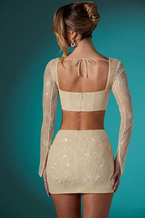 Romy Embellished Lace Bodycon Mini Kjolar i Ivory Romy Embellished Lace Bodycon Mini Kjolar i Ivory