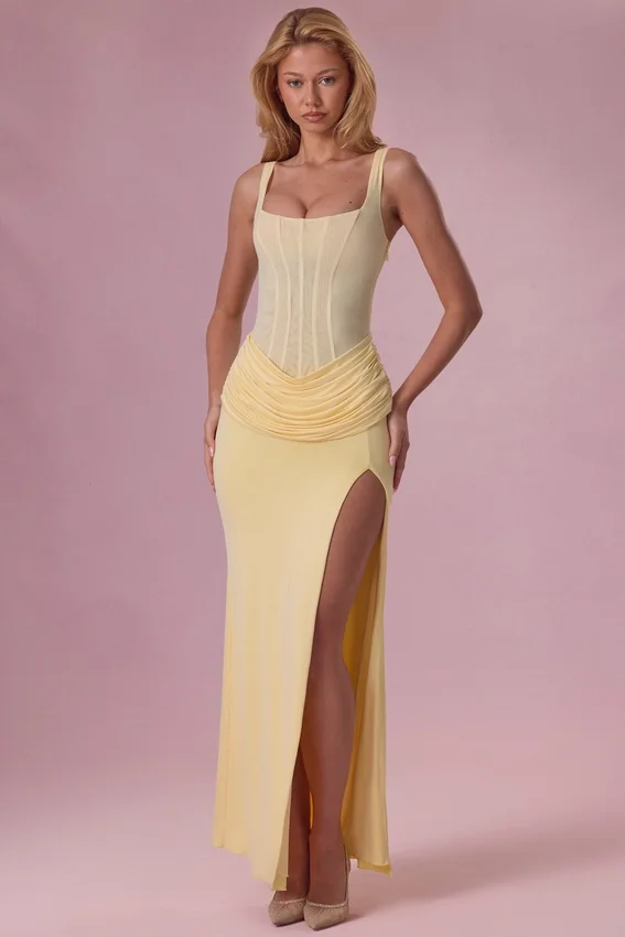 Rosina Mesh Draped Bridesmaid Klänning i Butter Yellow Rosina Mesh Draped Bridesmaid Klänning i Butter Yellow