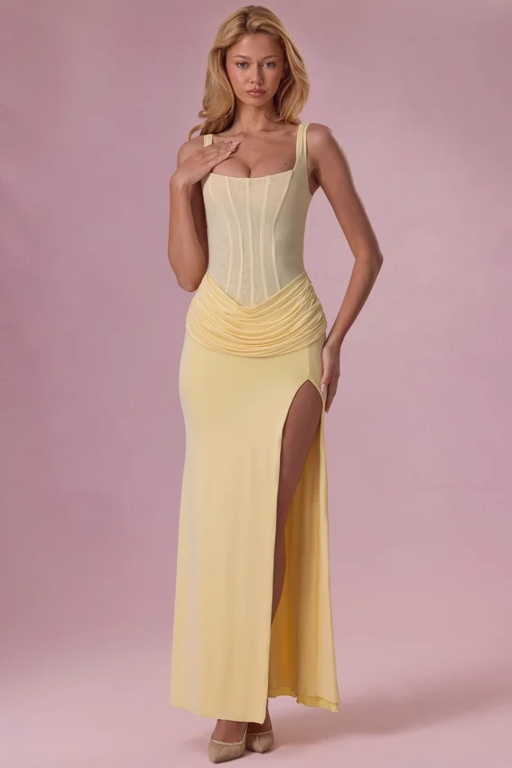 Rosina Mesh Draped Bridesmaid Klänning i Butter Yellow Rosina Mesh Draped Bridesmaid Klänning i Butter Yellow