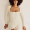 Rue långärmad unitard med fyrkantig halsringning i ivory Rue långärmad unitard med fyrkantig halsringning i ivory