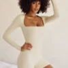 Rue långärmad unitard med fyrkantig halsringning i ivory Rue långärmad unitard med fyrkantig halsringning i ivory