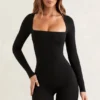 Rue långärmad unitard med fyrkantig halsringning i svart Rue långärmad unitard med fyrkantig halsringning i svart