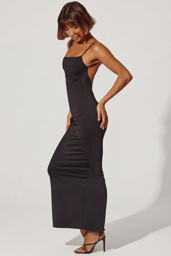 Ryatt rynkad bodycon-maxiklänning i svart Ryatt rynkad bodycon-maxiklänning i svart
