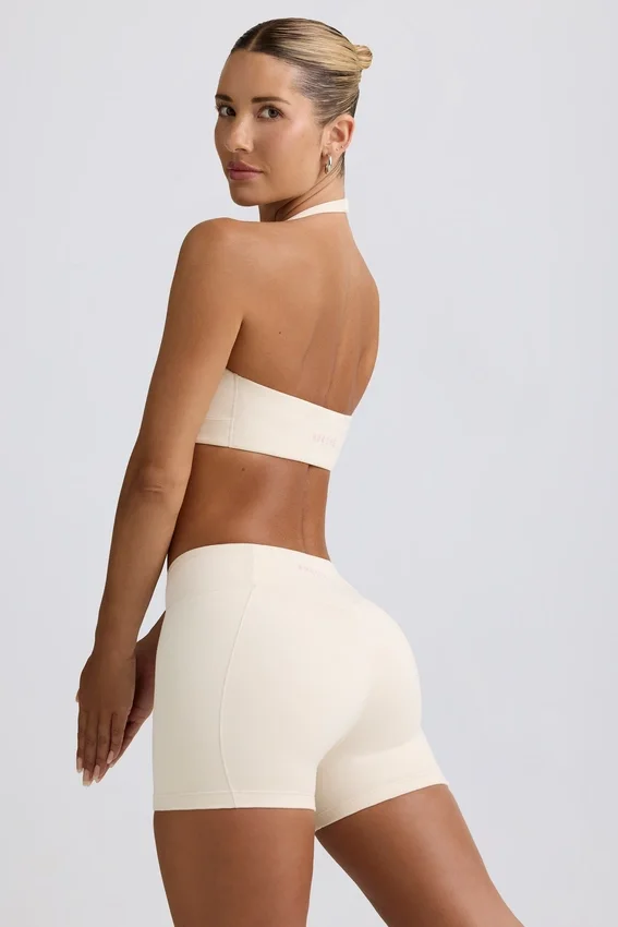 Rynkade minishorts i ivory marl Rynkade minishorts i ivory marl