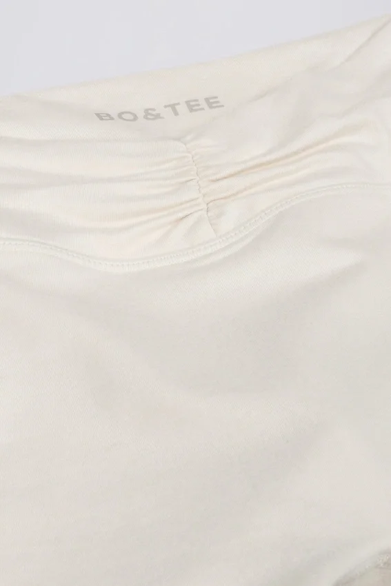 Rynkade minishorts i ivory marl Rynkade minishorts i ivory marl