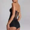 Sabrine Slinky Jersey Low-Rise Hot Pants i svart Sabrine Slinky Jersey Low-Rise Hot Pants i svart