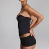 Sabrine Slinky Jersey Low-Rise Hot Pants i svart Sabrine Slinky Jersey Low-Rise Hot Pants i svart
