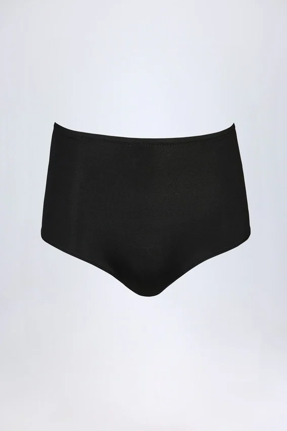 Sabrine Slinky Jersey Low-Rise Hot Pants i svart Sabrine Slinky Jersey Low-Rise Hot Pants i svart