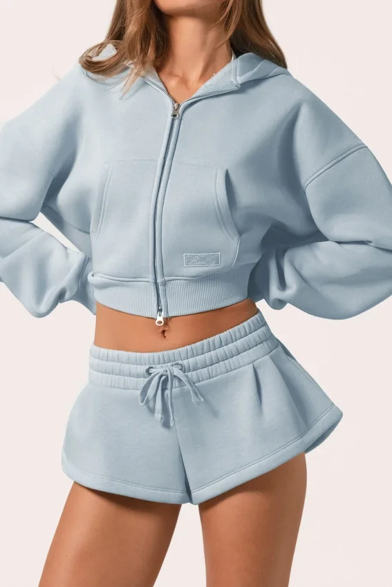 Shorts med medelhög midja i Powder Blue Shorts med medelhög midja i Powder Blue