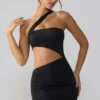 Shyla Slinky Jersey Ruched Cut Out Miniklänning i Svart Shyla Slinky Jersey Ruched Cut Out Miniklänning i Svart