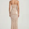 Sima Embellished Square Neck Lace Gown i Pale Peach Sima Embellished Square Neck Lace Gown i Pale Peach