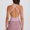 Skort i ribbstickat tyg med knytning i mauve Skort i ribbstickat tyg med knytning i mauve