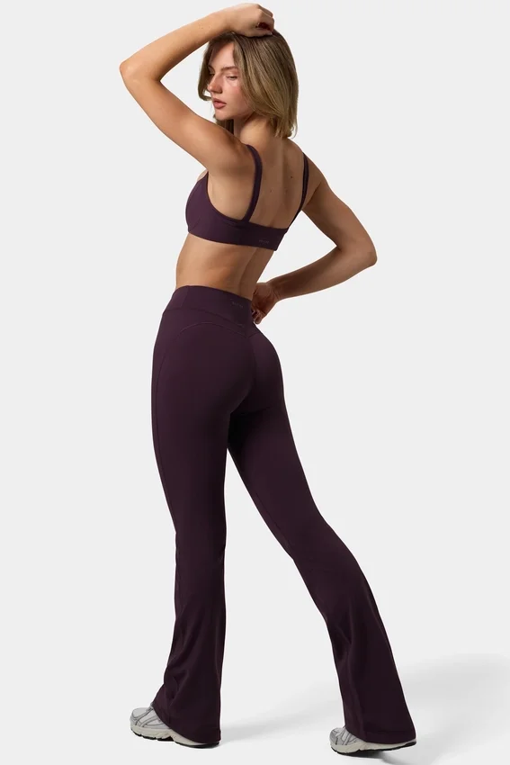 Soft Active-byxor med rynkad vid byxben i färgen Plum Soft Active-byxor med rynkad vid byxben i färgen Plum