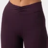 Soft Active-byxor med rynkad vid byxben i färgen Plum Soft Active-byxor med rynkad vid byxben i färgen Plum