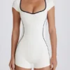 Soft Active-helbody med öppen rygg i färgen Ivory Soft Active-helbody med öppen rygg i färgen Ivory