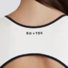 Soft Active-helbody med öppen rygg i färgen Ivory Soft Active-helbody med öppen rygg i färgen Ivory