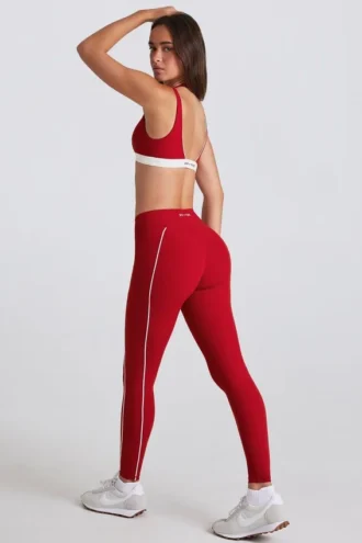 Soft Active-leggings med kontrastdetaljer i mörkrött Soft Active-leggings med kontrastdetaljer i mörkrött