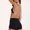 Soft Active minishorts i svart Soft Active minishorts i svart