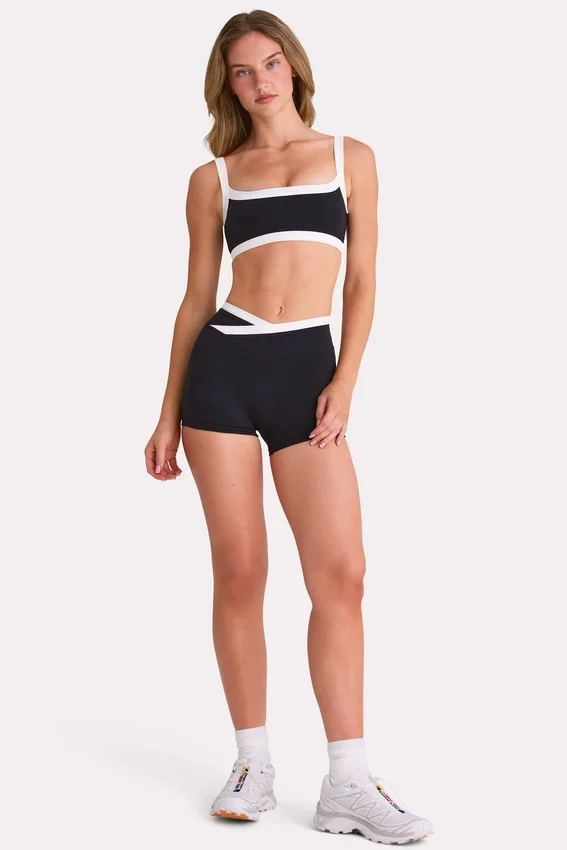Soft Active Shorts i svart Soft Active Shorts i svart