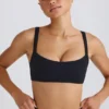 Soft Active-sport-BH med kontrastkant i svart Soft Active-sport-BH med kontrastkant i svart
