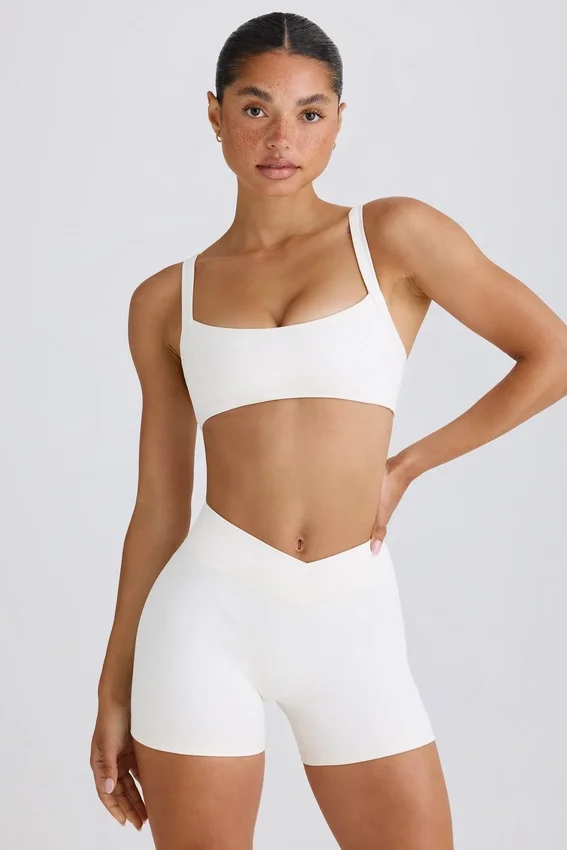 Soft Active-sport-BH med kontrastkant i vitt Soft Active-sport-BH med kontrastkant i vitt
