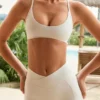 Soft Active-sport-BH med racerback i krämfärg Soft Active-sport-BH med racerback i krämfärg