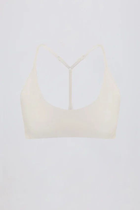 Soft Active-sport-BH med racerback i krämfärg Soft Active-sport-BH med racerback i krämfärg