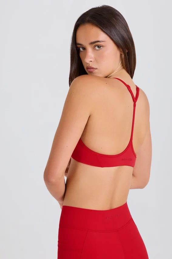Soft Active sport-BH med racerback i Strawberry Red Soft Active sport-BH med racerback i Strawberry Red