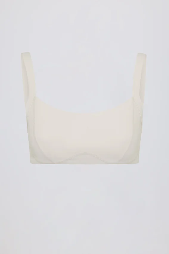 Soft Active-sport-BH med sömdetaljer i krämfärg Soft Active-sport-BH med sömdetaljer i krämfärg